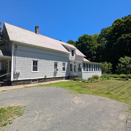 Blooming Inn Shelburne Falls Extérieur photo