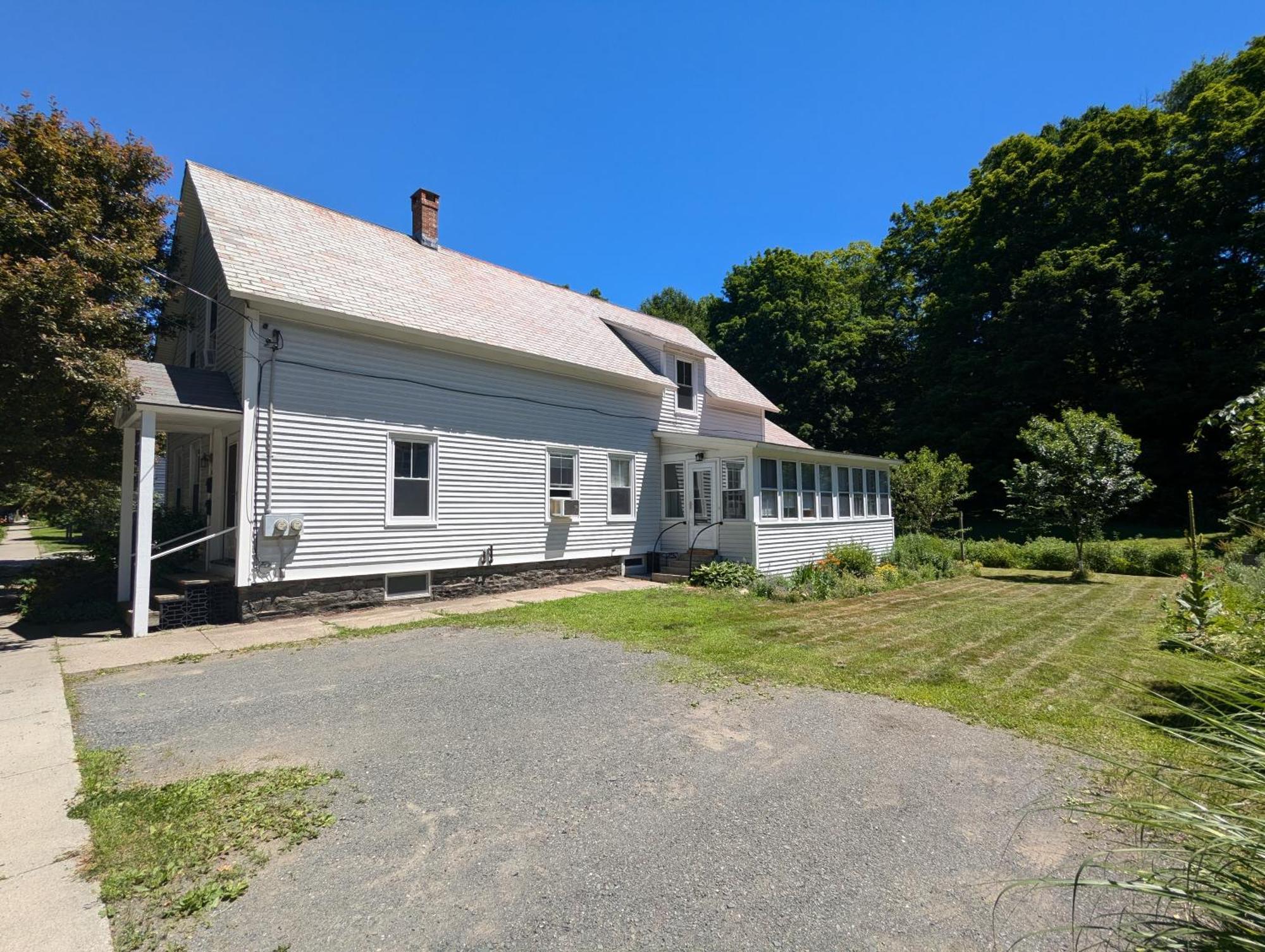 Blooming Inn Shelburne Falls Extérieur photo
